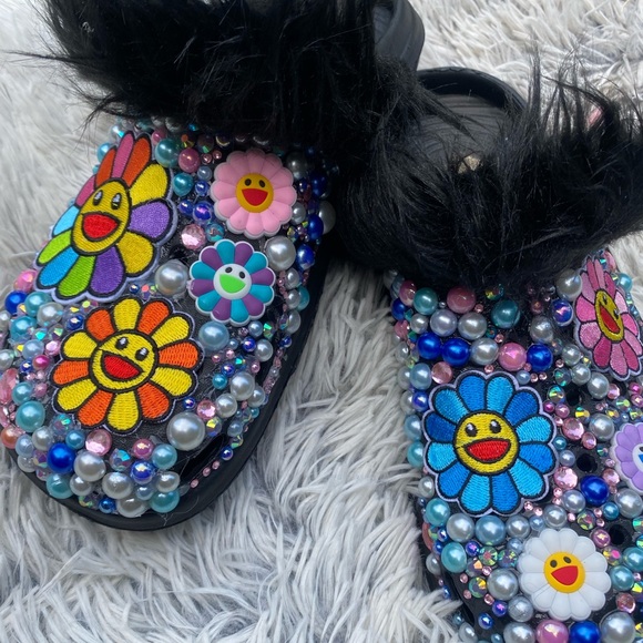 Custom Crocs - Picture 3 of 9